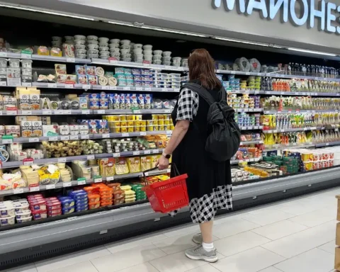 « Une quête de rapidité et d'économie : la nouvelle tendance qui révolutionne les supermarchés en France »