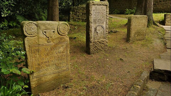 Une stèle romaine de 1.900 ans retrouvée dans un jardin à La Nouvelle-Orléans