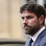 Vincent Jeanbrun, ministre de la Ville, sous enquête pour prise illégale d'intérêts