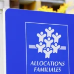 Vos allocations familiales bientôt réduites ? Ce changement d'âge pourrait tout modifier.