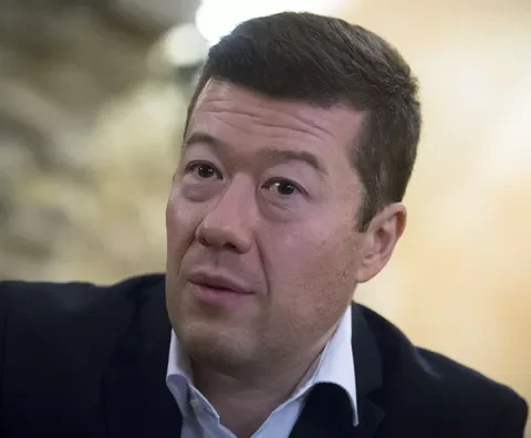 Tomio Okamura, identité fracturée et stratégie politique fondée sur la peur