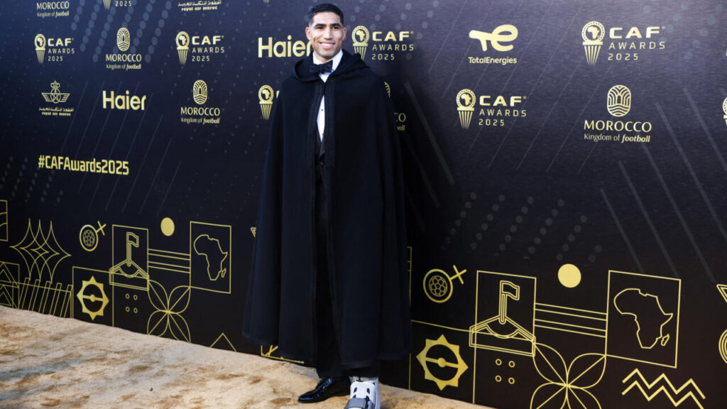 Achraf Hakimi remporte le Ballon d’Or africain après une saison ...