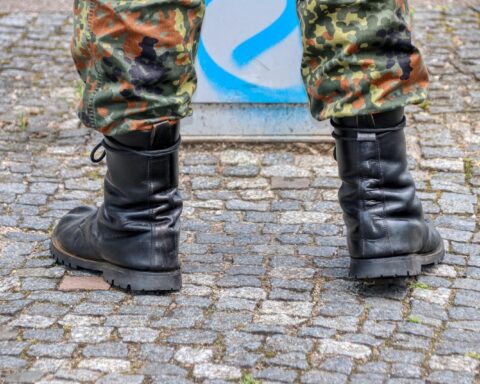 Belgique : l'armée remet en place le service volontaire avec une indemnité de 2 000 euros par mois