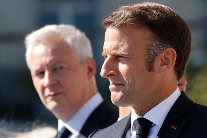 Bruno Le Maire a alerté Emmanuel Macron sur les risques de dérives budgétaires en 2024