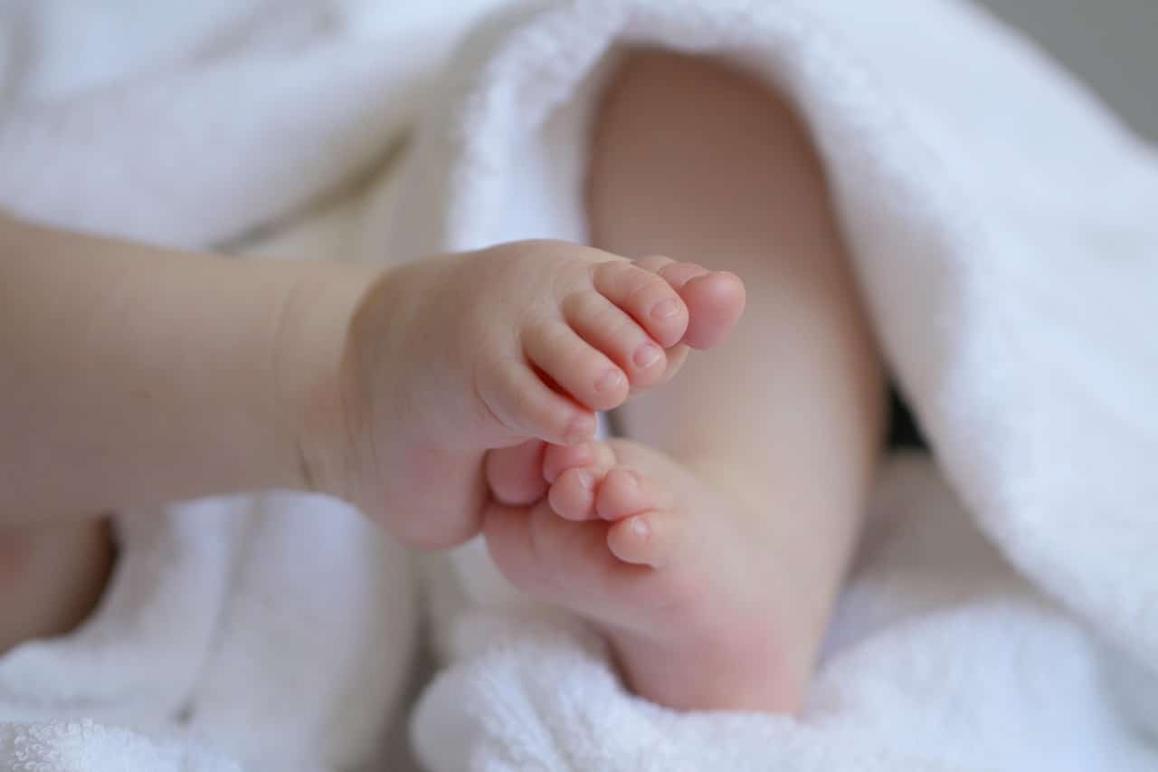Congé de naissance : jusqu'à quatre mois de compensation pour stimuler la natalité