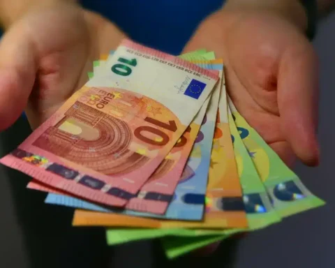 Découvert bancaire : les nouvelles réglementations susceptibles de mécontenter de nombreux Français