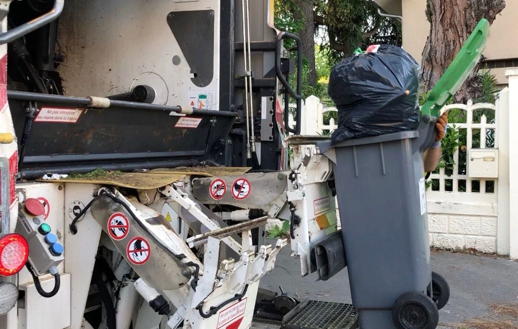 Des caméras installées dans des camions pour contrôler le tri des déchets dans le Puy-de-Dôme