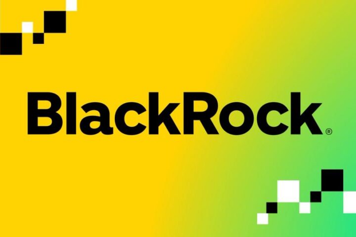 Des flux de 1,26 milliard de dollars frappent le Bitcoin ETF de BlackRock alors que les options baissières explosent