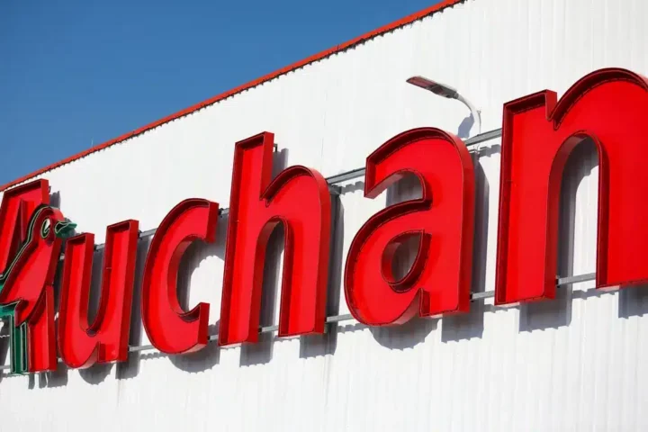 Disparition d'Auchan : un changement majeur que des millions de Français vont expérimenter lors de leurs achats.