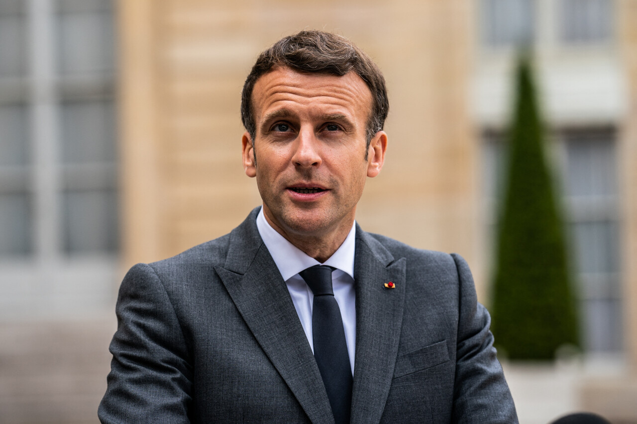 Emmanuel Macron annonce un nouveau service national militaire pour les jeunes français