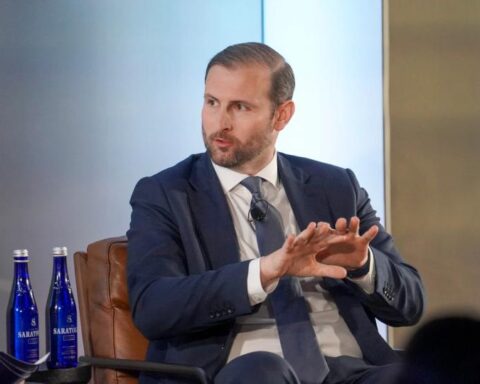 La fermeture du gouvernement américain atteint un record de 36 jours, mettant en danger la législation sur les cryptomonnaies