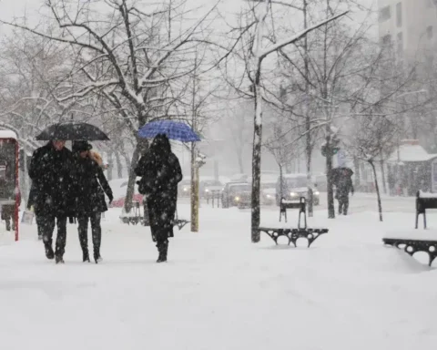 La neige arrive plus tôt que prévu : ces régions se préparent à blanchir dès cette semaine.