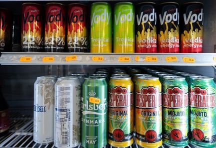 L'Assemblée nationale adopte une taxe sur les boissons énergisantes alcoolisées pour protéger les jeunes