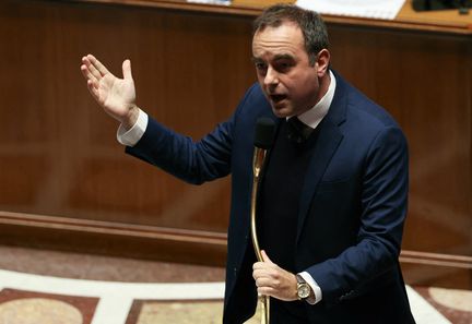 Le gouvernement annonce des débats et votes à l'Assemblée sur la défense et le narcotrafic les 10 et 17 décembre