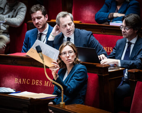 Le gouvernement pourrait recourir aux ordonnances pour adopter le budget face à l'impasse parlementaire