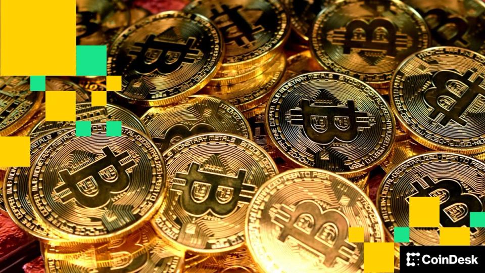 Les flux sortants des ETF Bitcoin atteignent 1,2 milliard de dollars alors que Wall Street intensifie ses investissements dans la crypto