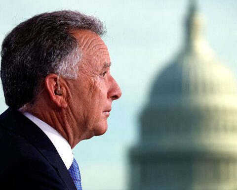 Les relations de Steve Witkoff, émissaire de Trump, avec la Russie examinées