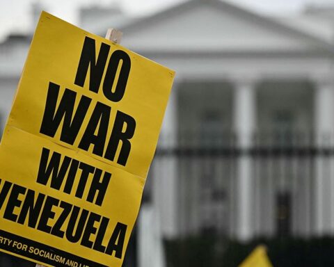 L'opinion publique et politique américaine face à un éventuel conflit militaire avec le Venezuela