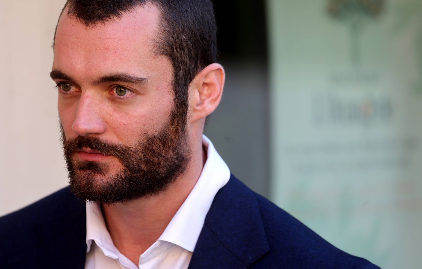 Louis Sarkozy propose une loterie pour l'envoi de nouveaux immigrants au service militaire