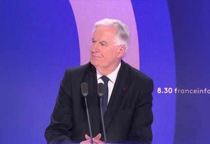 Michel Barnier promeut une alliance de la droite avec les mouvements centristes pour 2027