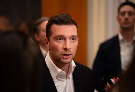 Municipales 2026 : Jordan Bardella envisage des alliances avec d'autres partis au second tour