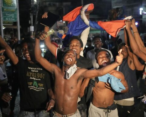 Qualification d'Haïti au Mondial 2026 : Port-au-Prince célèbre un moment d'unité exceptionnel "Les autres équipes n'ont pas été à la hauteur"