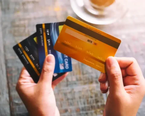 Quelle est la signification de cet oiseau sur votre carte bancaire ?