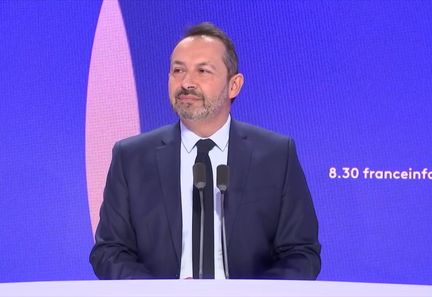 Sébastien Chenu critique Emmanuel Macron sur sa gestion du narcotrafic lors d'une interview