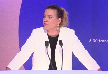 Service national volontaire, nationalisation d'ArcelorMittal et budget 2026 : Mathilde Panot sur franceinfo le 27 novembre 2025