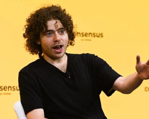 Shayne Coplan de Polymarket : la blockchain lui permet de créer une force mondiale depuis chez lui à Miami Beach