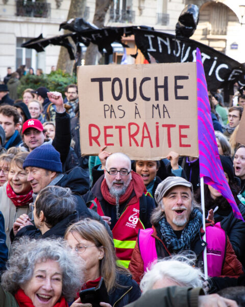 Suspension de la réforme des retraites : enjeux et conséquences pour les générations concernées