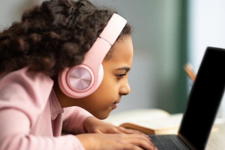 Une alerte sur les troubles visuels chez les enfants : l'importance du dépistage précoce