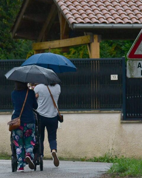 Vigilance orange pour pluie et inondation en Ardèche, Loire et Rhône jusqu'à samedi midi