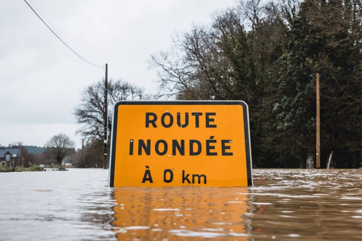 Vigilance orange pour pluie-inondation dans la Drôme et l'Ardèche dimanche matin