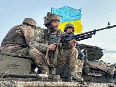 Les forces ukrainiennes encerclent les positions adverses à Koupiansk