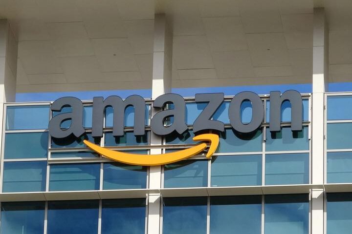 Amazon approfondit sa participation dans la course à l'IA avec le lancement du Trainium 3