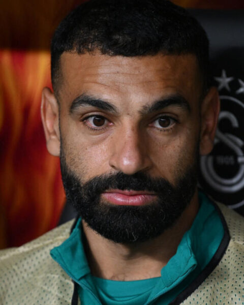 Ambiance de fin de règne pour le Pharaon Salah à Liverpool : l'OM, décevant en Ligue 1, vise un retour en force en Ligue des champions.