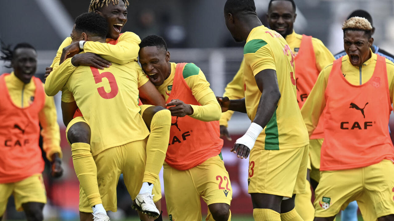CAN 2025 : Répartition des meilleurs troisièmes, le Maroc cherche à rassurer, enjeux cruciaux du duel Mali - Comores.