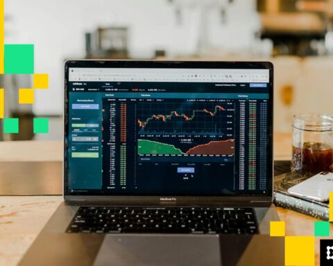 CME Group lance des contrats à terme XRP et Solana cotés au comptant pour élargir son offre de dérivés crypto