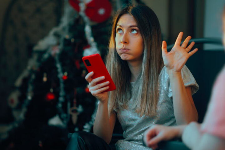 Comment gérer les questions intrusives sur la parentalité à Noël ?