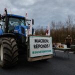 Crise agricole : une trêve de Noël semble se dessiner malgré des tensions persistantes