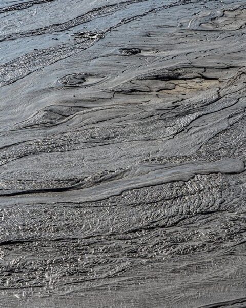 Crues soudaines et alertes aux coulées de débris en Californie : trois morts et état d'urgence déclaré