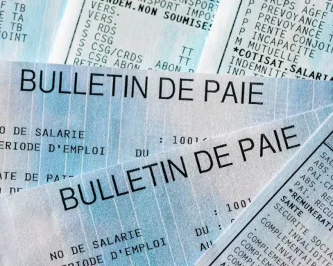 Des années après leur départ, ils continuent de percevoir leur salaire : un scandale qui ébranle l'administration.