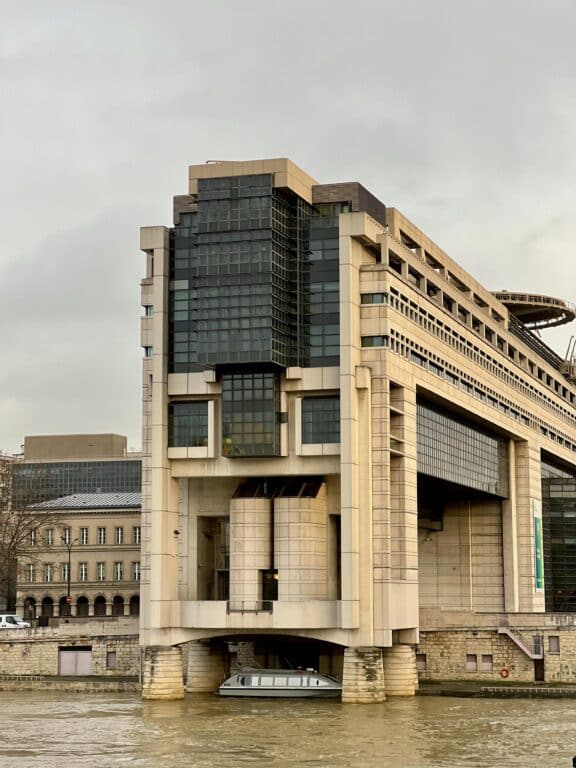 Dette publique en France : atteinte d'un nouveau sommet à 117,4 % du PIB