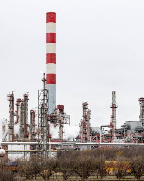 Déversement massif de pétrole en Allemagne suite à un incident sur un oléoduc à Schwedt