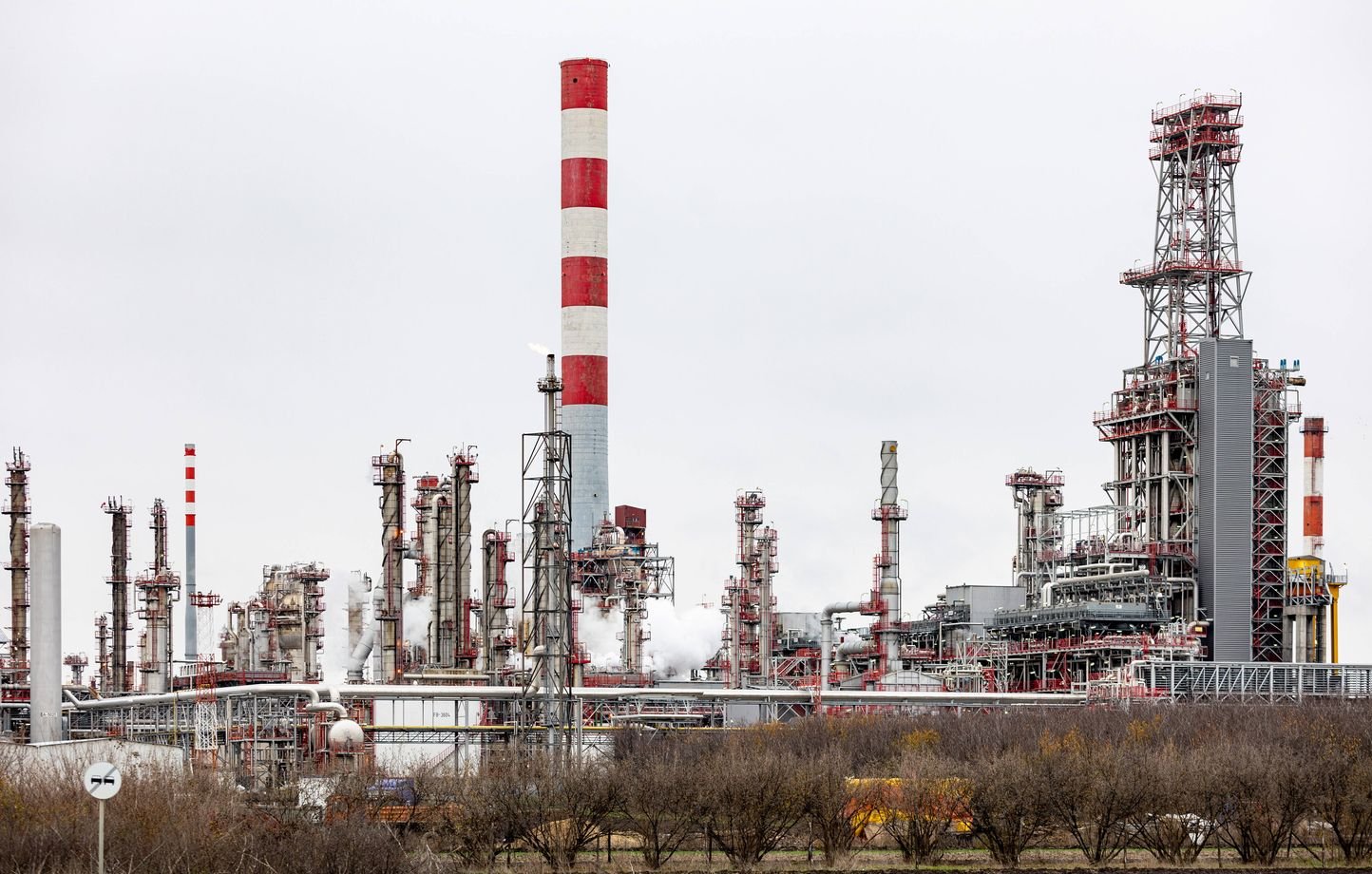 Déversement massif de pétrole en Allemagne suite à un incident sur un oléoduc à Schwedt