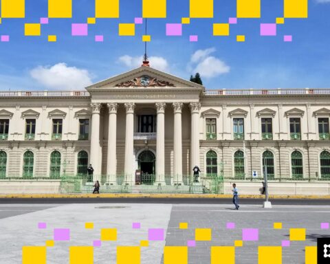 El Salvador s'associe à Grok d'Elon Musk pour l'éducation alimentée par l'IA de 1 million d'étudiants