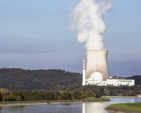 EPR : EDF révèle un devis impressionnant de 73 milliards d'euros pour la construction de six réacteurs.
