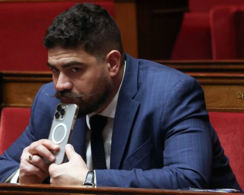 Guillaume Kasbarian, député en faveur de la réduction des dépenses publiques, reste isolé à l'Assemblée