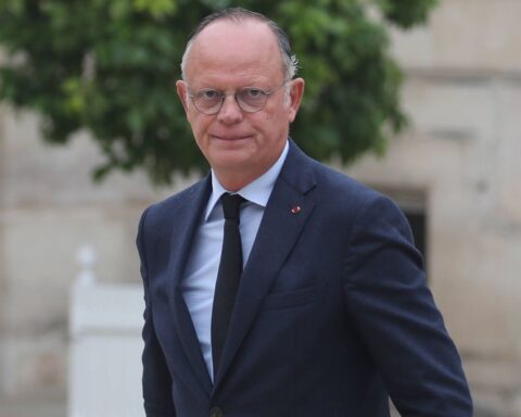 La coalition gouvernementale en France se divise sur le budget de la Sécurité sociale